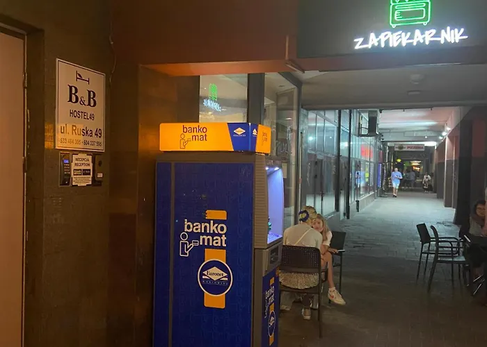 49 ベッド・アンド・ブレックファスト *