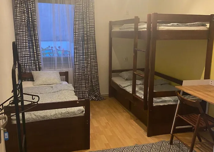 Alojamento de Acomodação e Pequeno-almoço 49 *