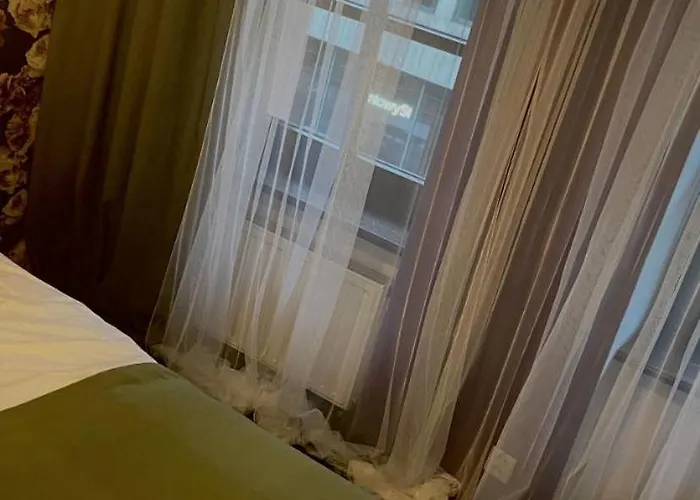 49 ベッド・アンド・ブレックファスト